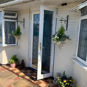  B&B Stanwell Stansted Airport Marea Britanie